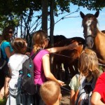 Otroci in konji